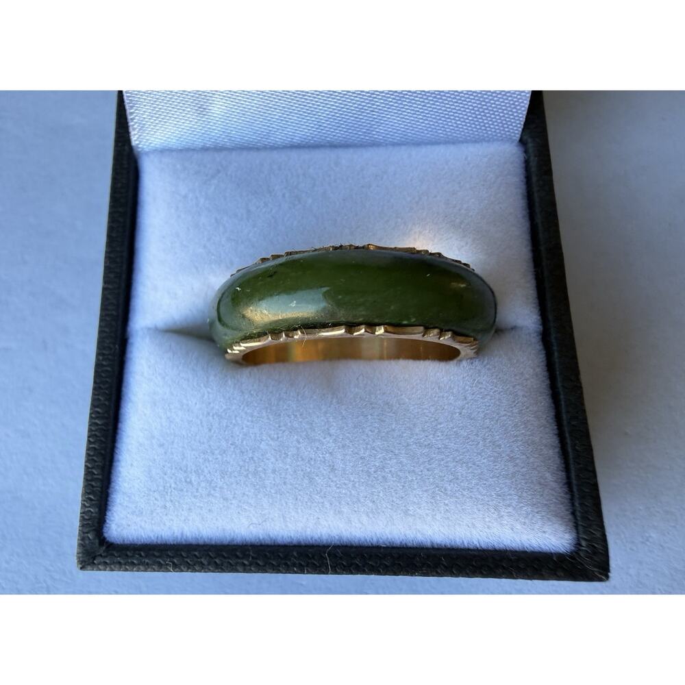 14k Solid Yellow Gold Eternity Jade Band Size 9 New Never Worn